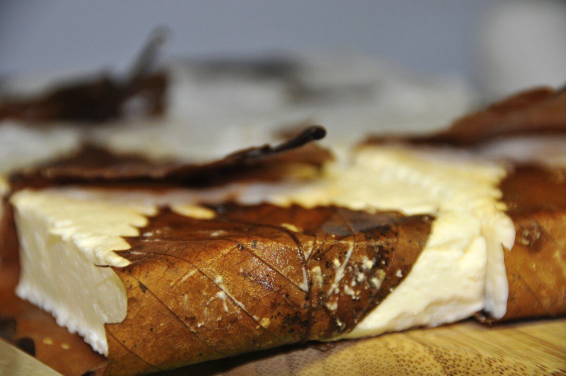 Feuille de Dreux (soft cheese wrapped in chestnut leaves, France)