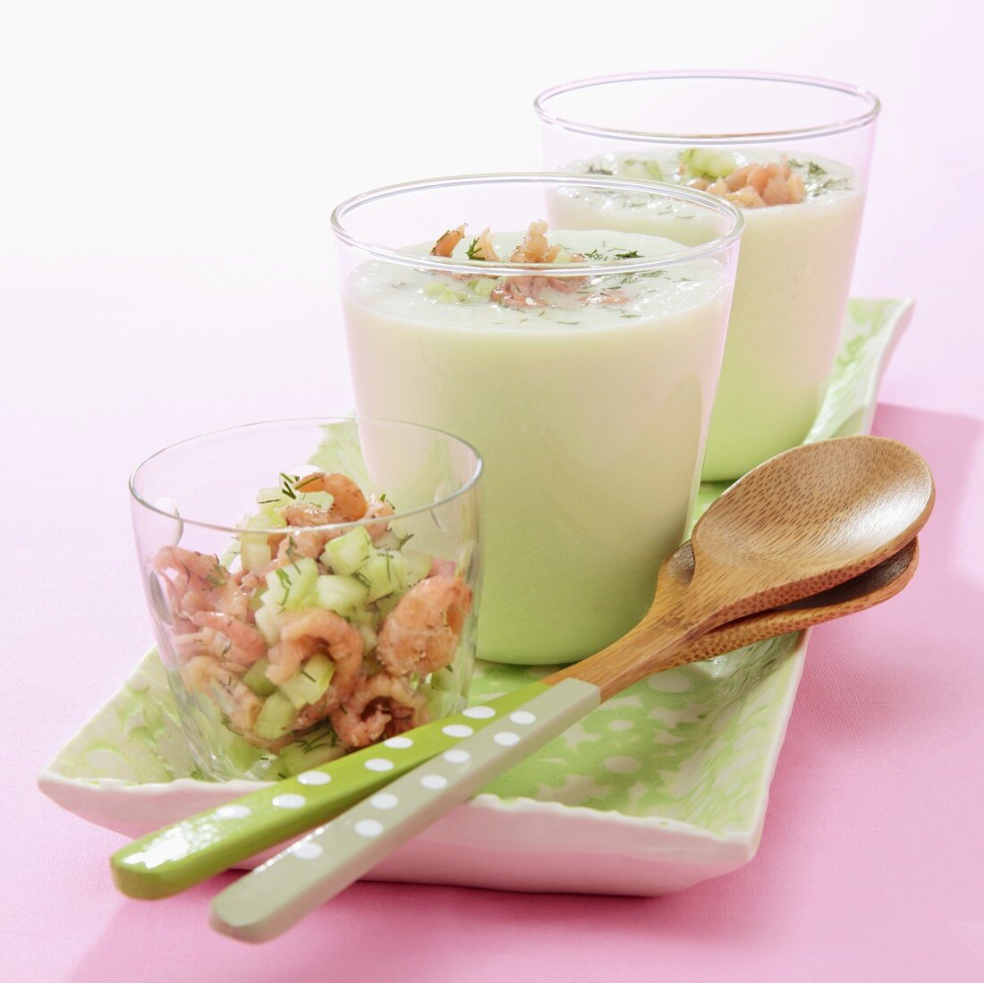 Cold cucumber soup with North Sea shrimps