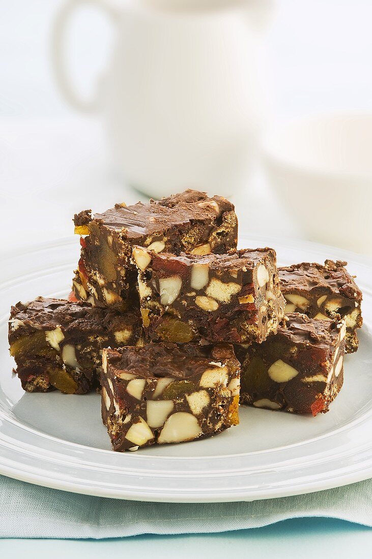 Chocolate and dried fruit slices