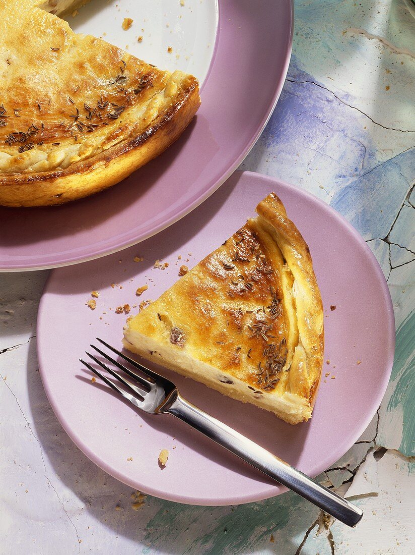 Cheese quiche with caraway