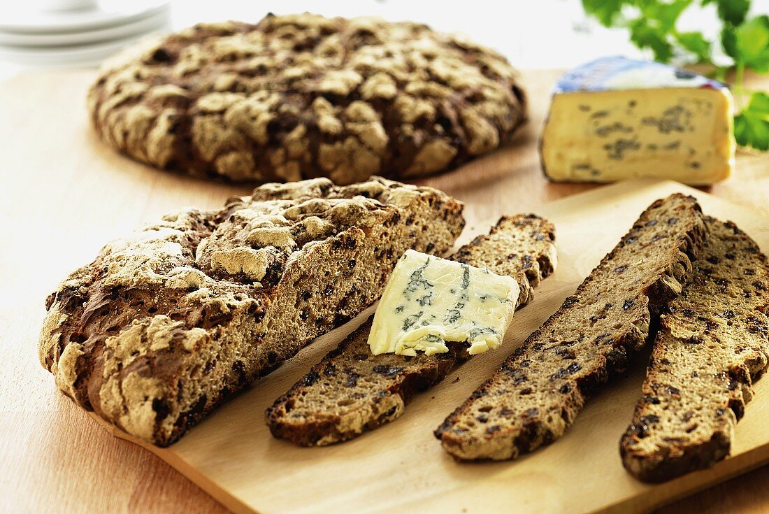 Wedding bread and blue cheese