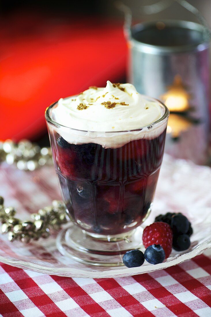 Claret jelly with berries (England)