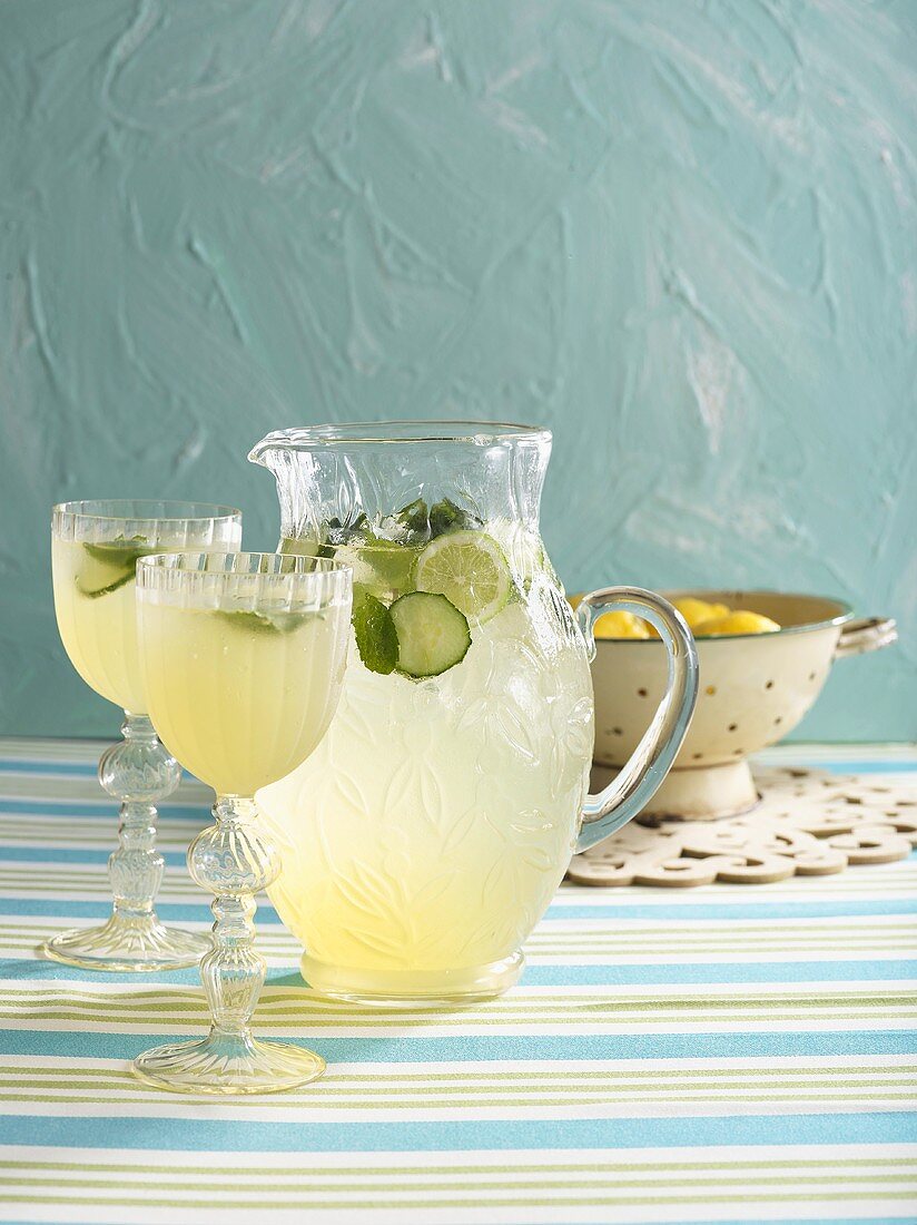 Lemon and cucumber lemonade