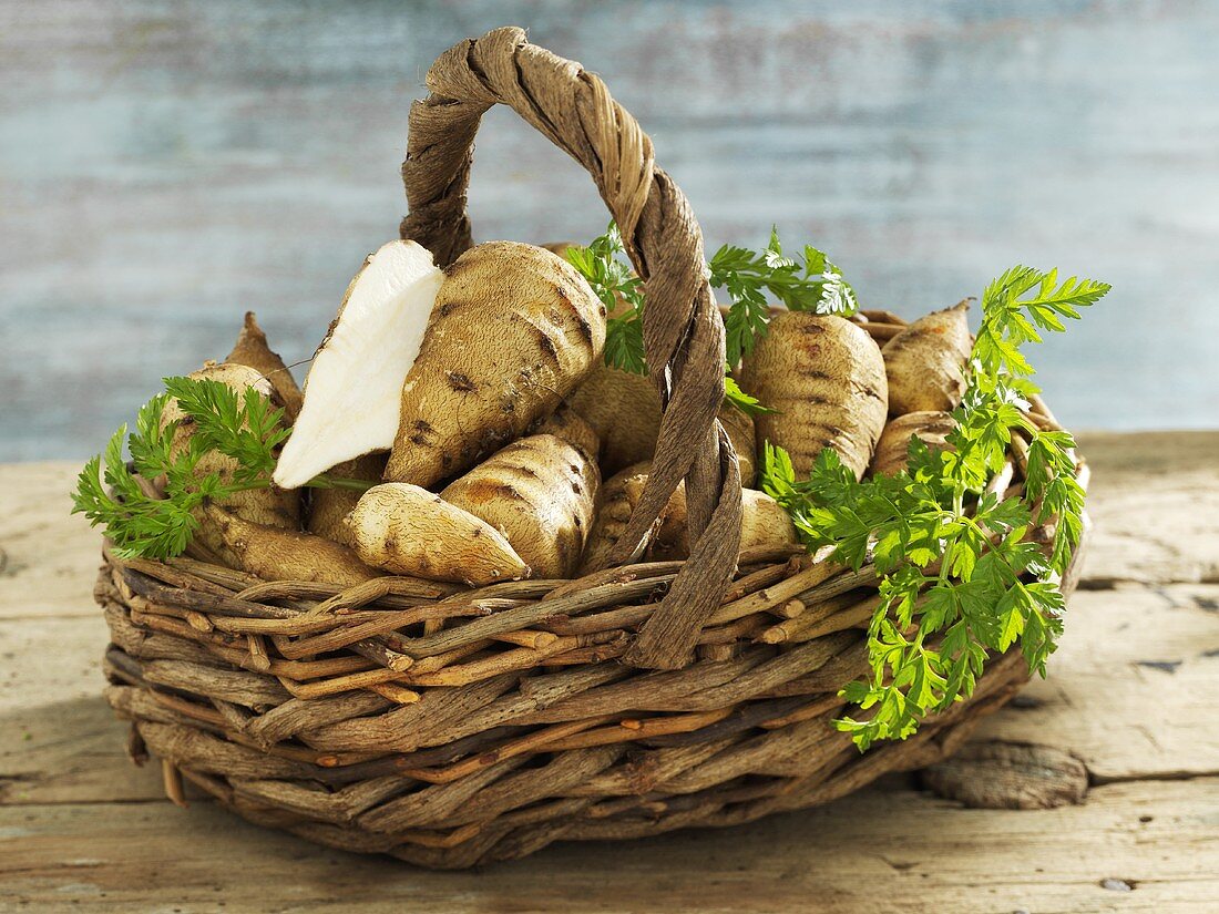 A basket of parsnip chervil