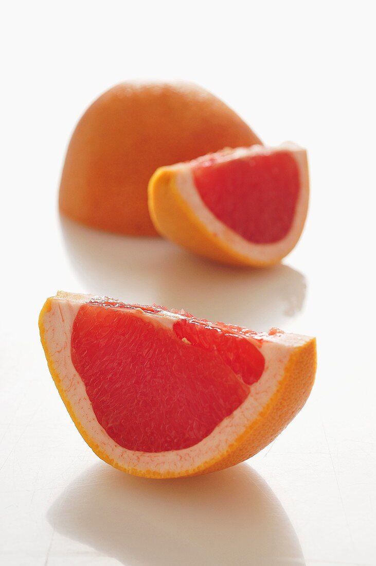 Pieces of pink grapefruit