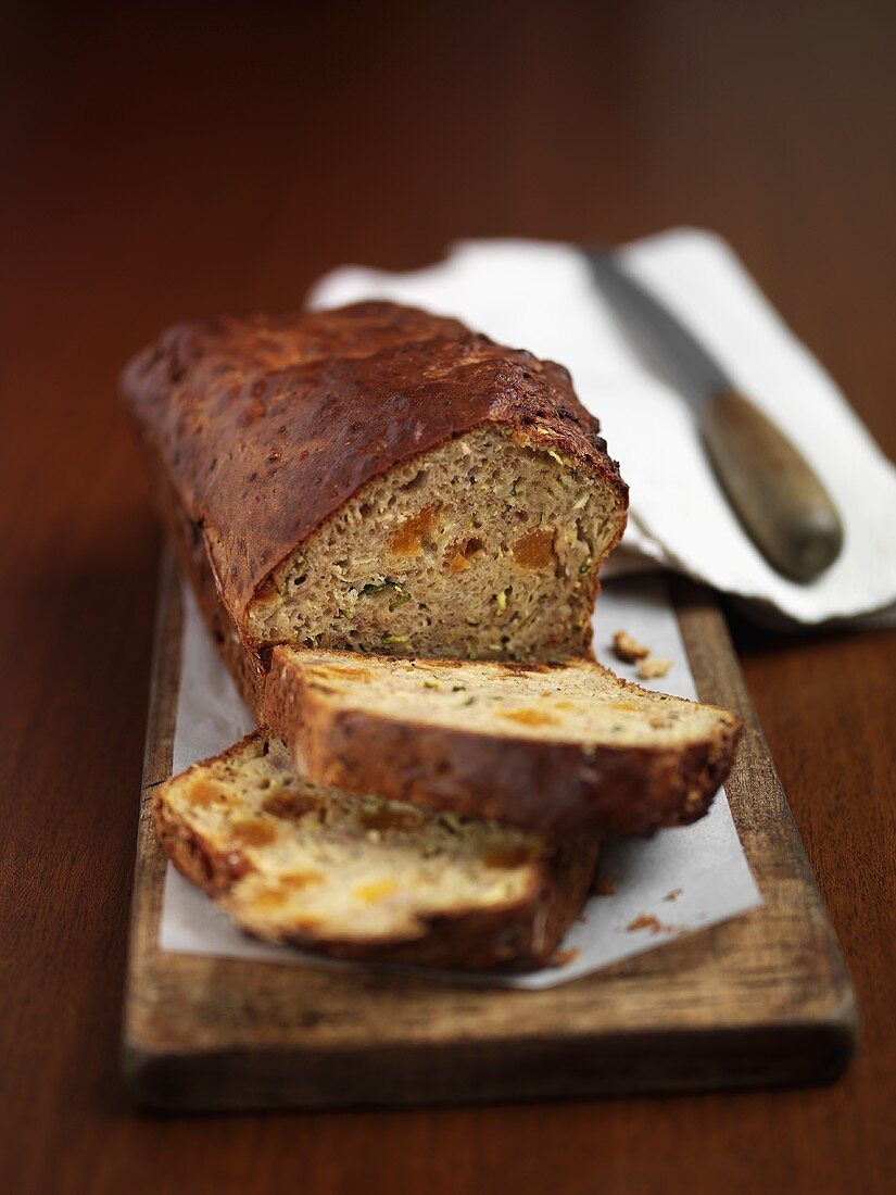 Courgette and banana bread