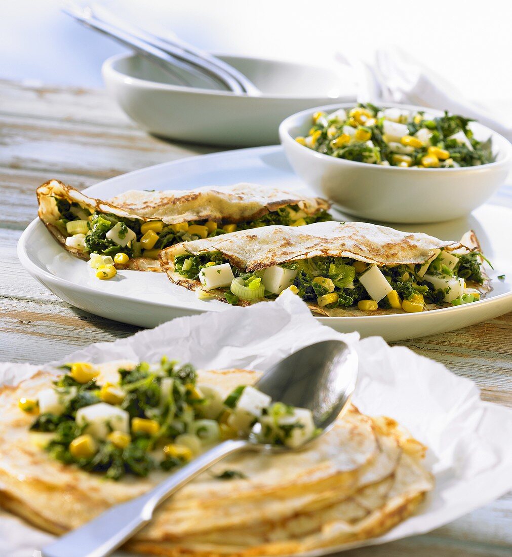 Crêpes with spinach and goat's cheese filling