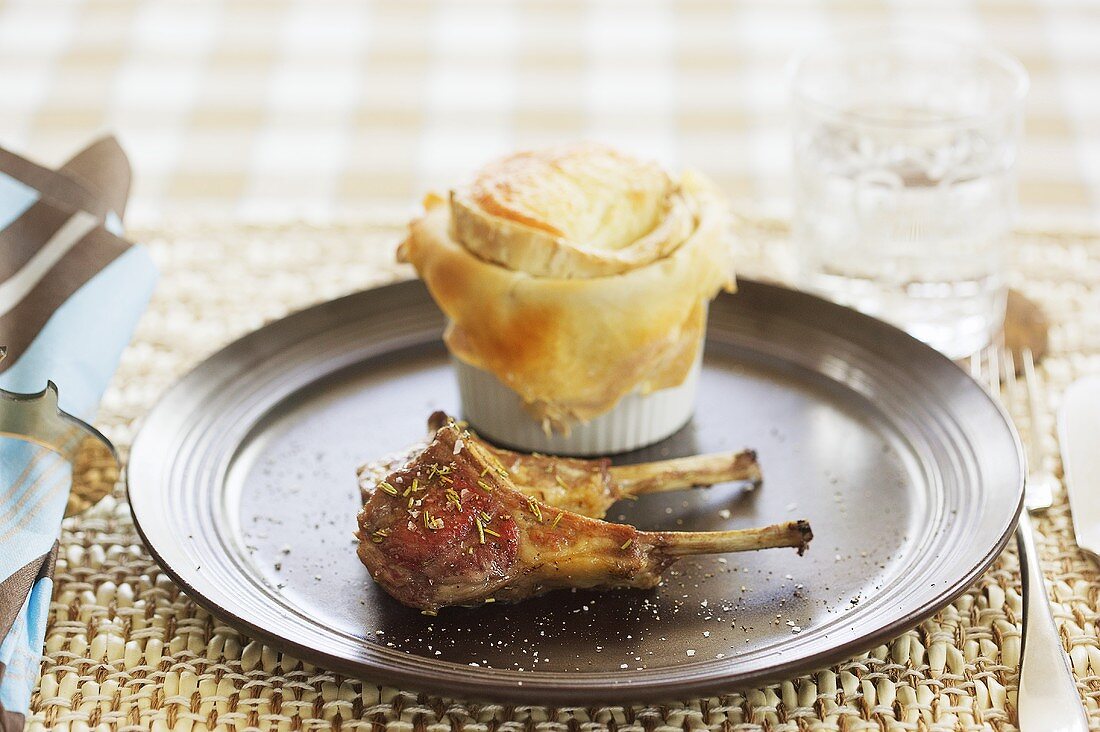Lamb chops with potato and goat's cheese soufflé