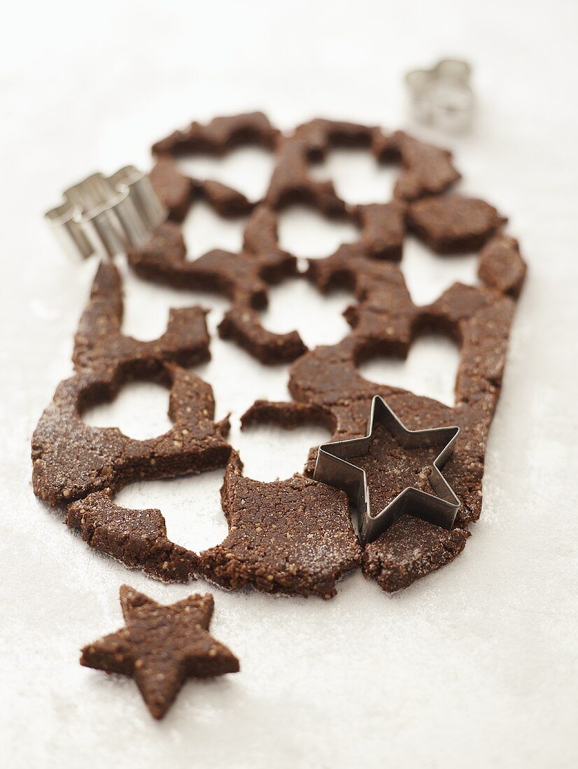 Basler Brunsli (Swiss Christmas biscuits) being cut out