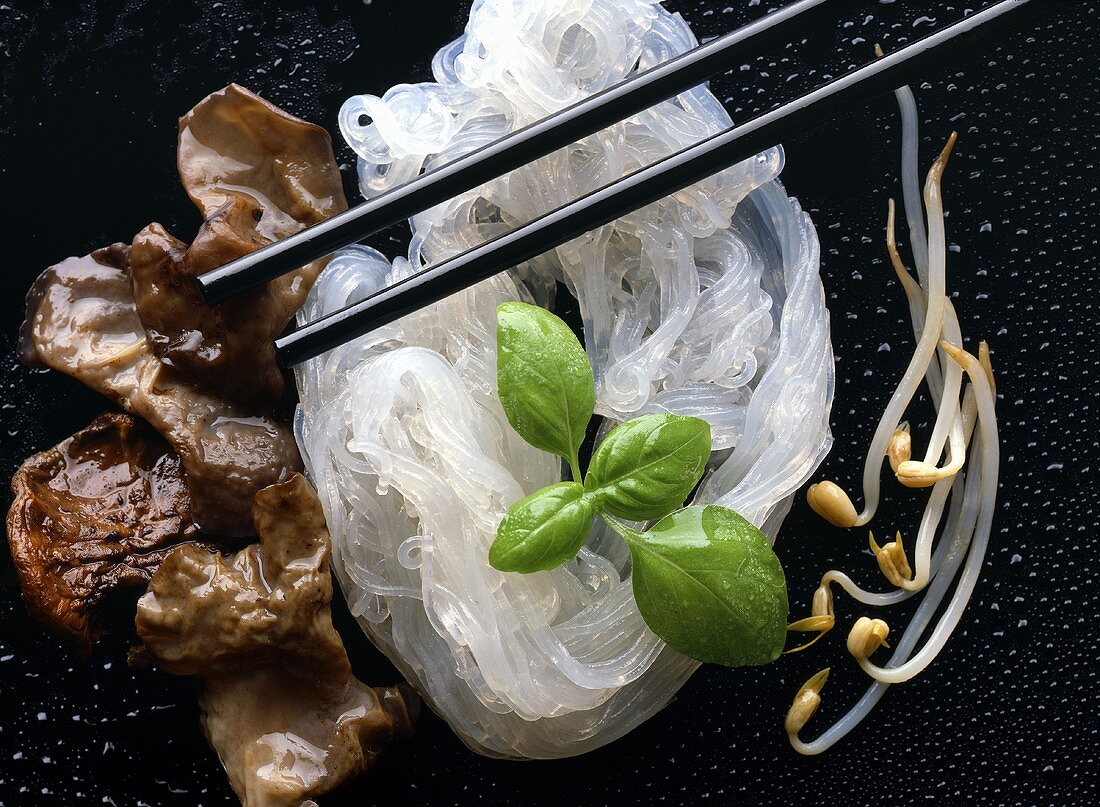 Glass noodles with morels and sprouts (Asia)