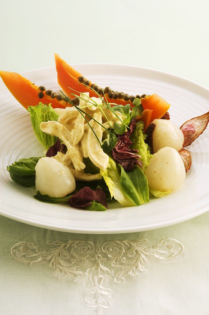 Fruity chicken salad with lychees and papaya