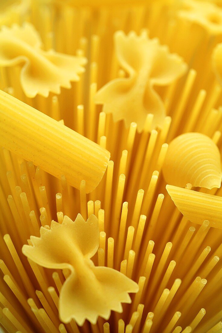 Various types of pasta (full-frame)