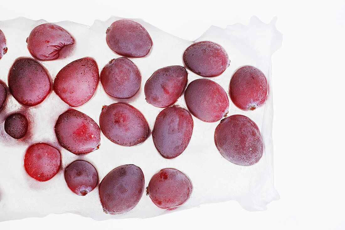 Frozen cranberries