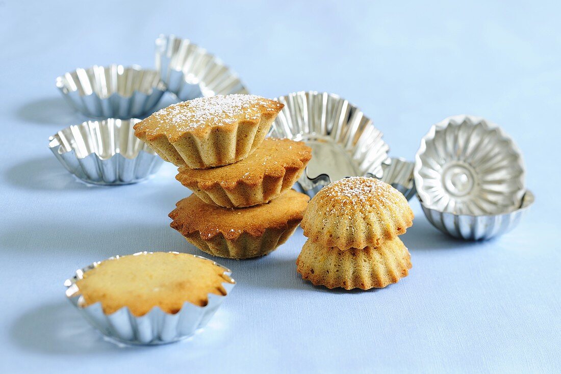 Several mini-muffins with metal muffin tins