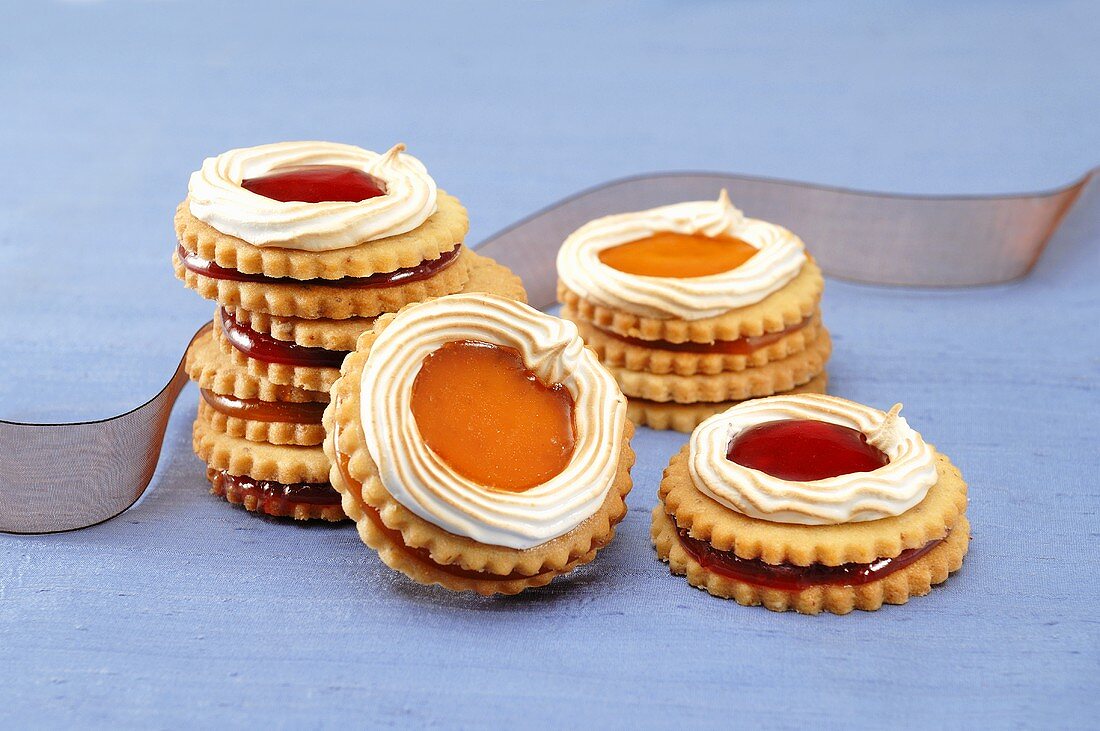 Almond biscuits with jam filling