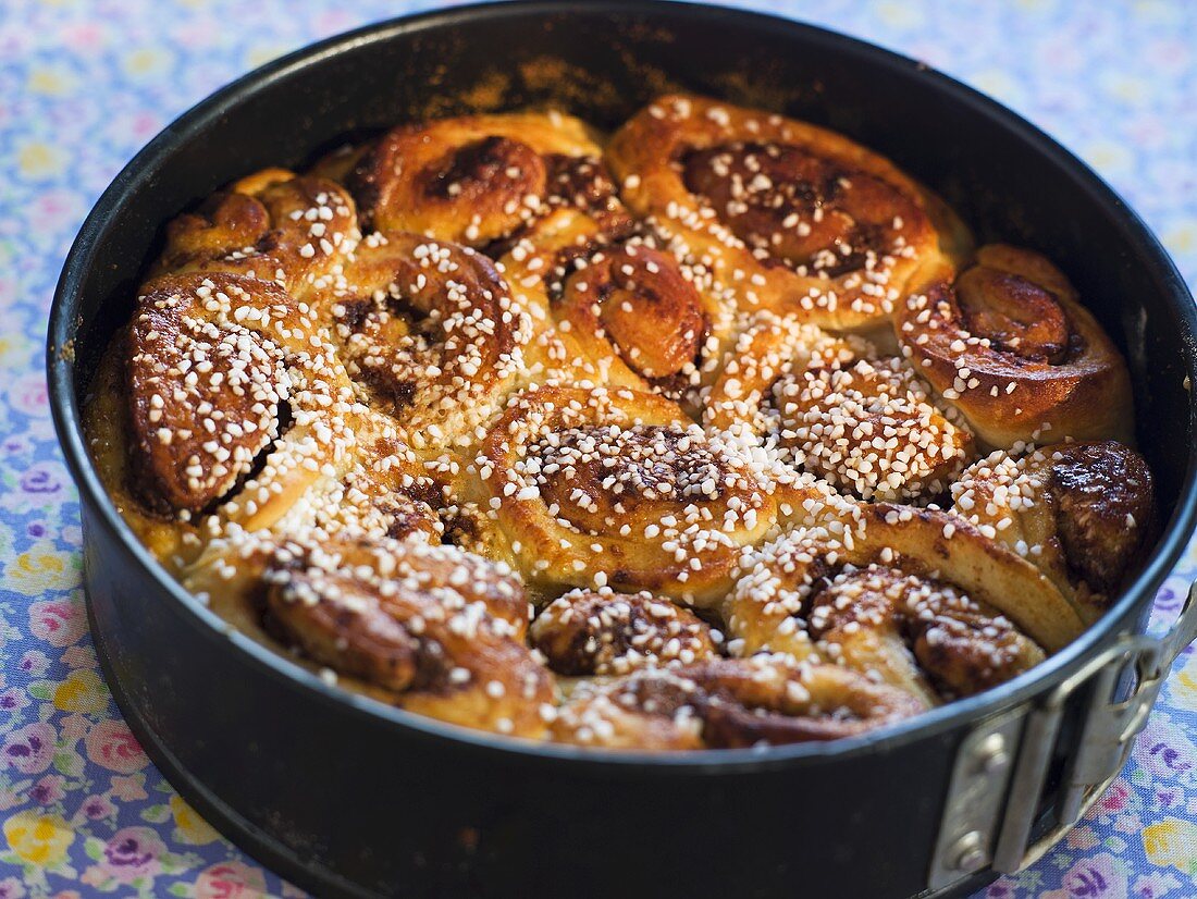 Feigen-Schneckenkuchen mit Hagelzucker