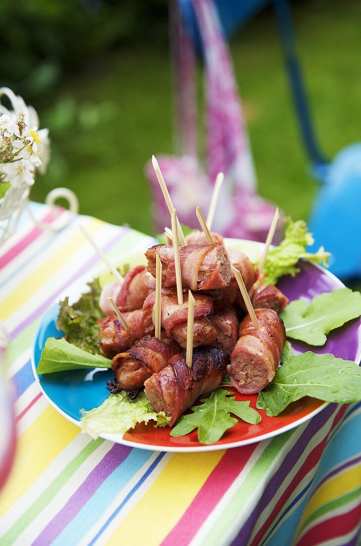 Bacon-wrapped sausages