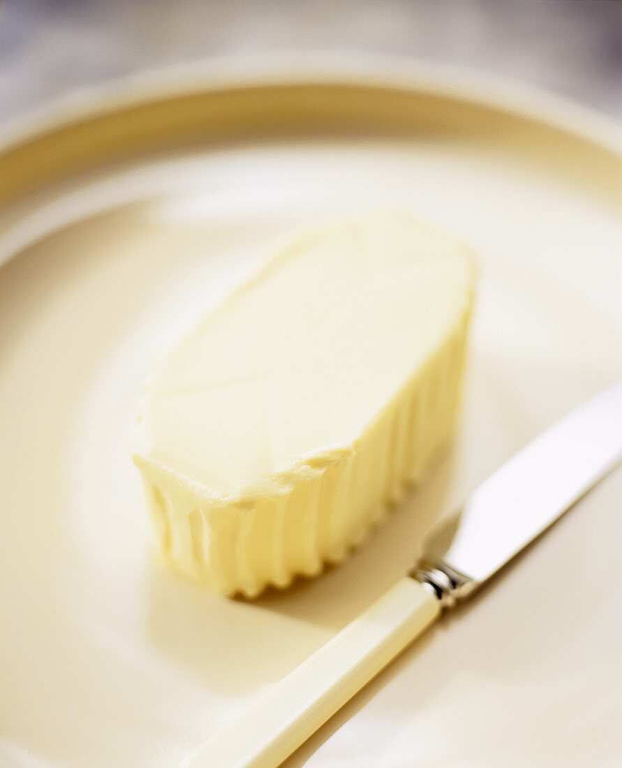 Butter mit Messer