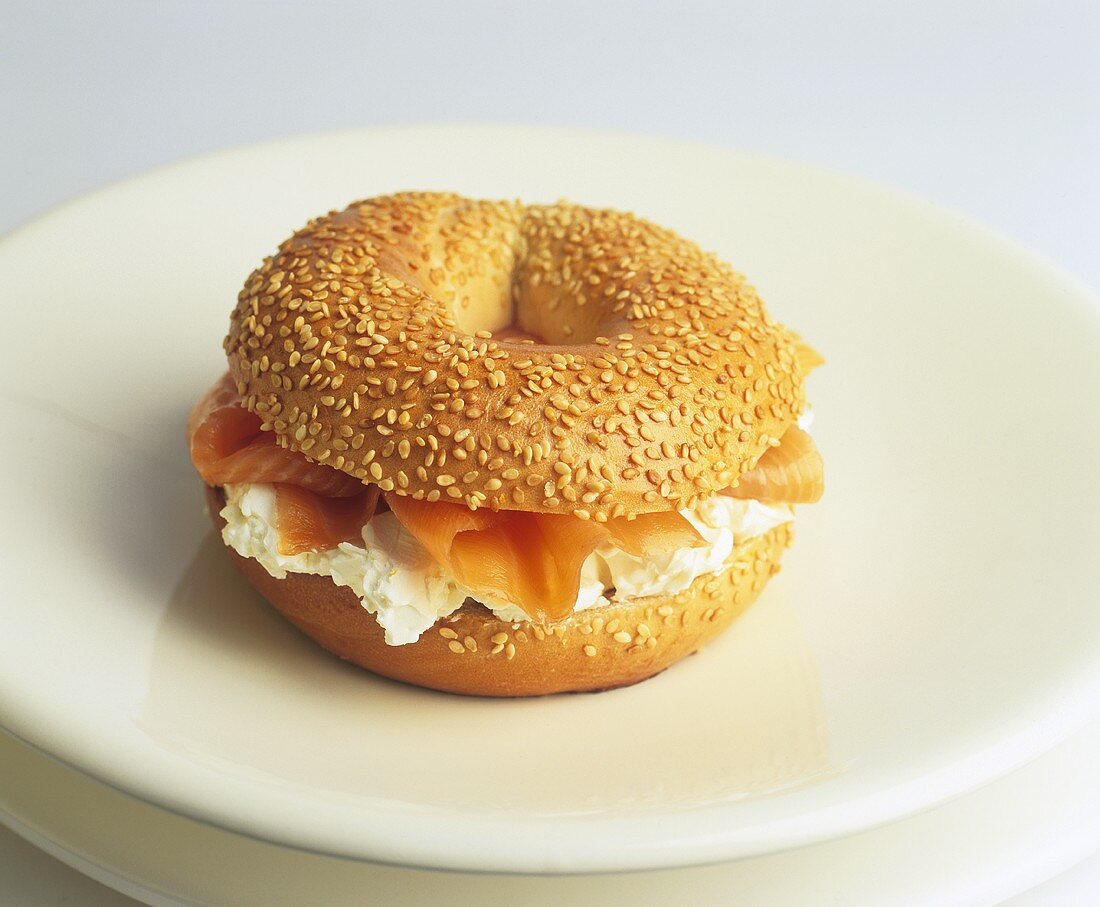Cream cheese and smoked salmon in sesame bagel