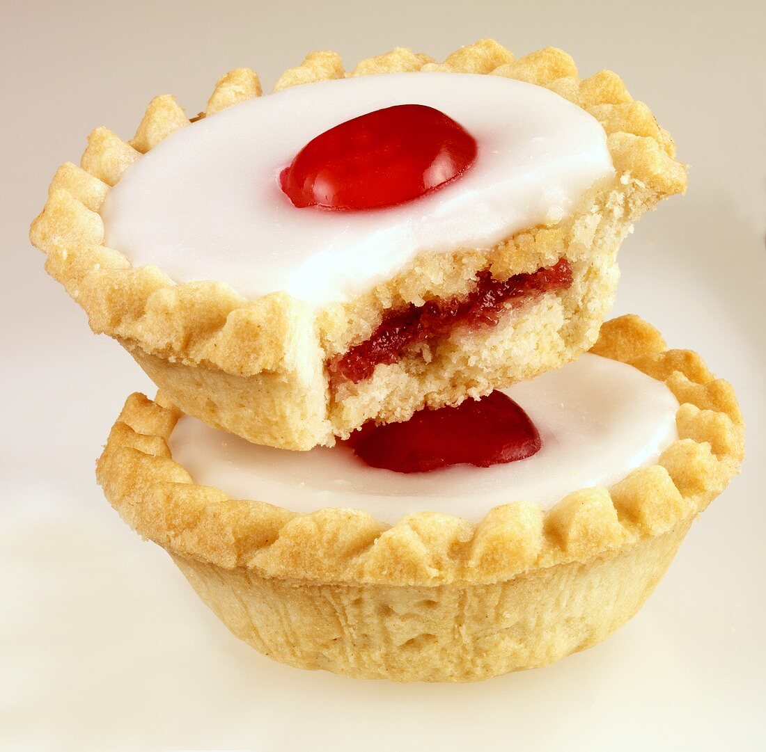 Cherry Bakewell tarts (UK)