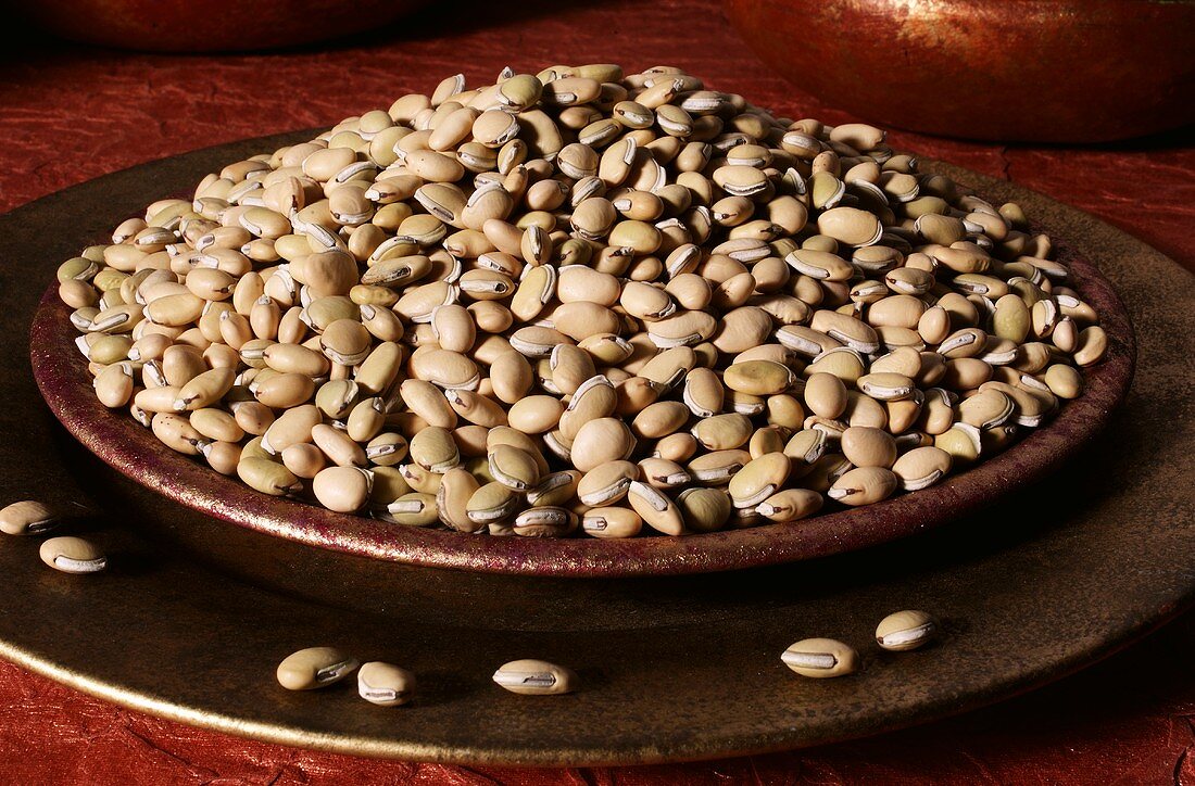 Hyacinth beans in a dish