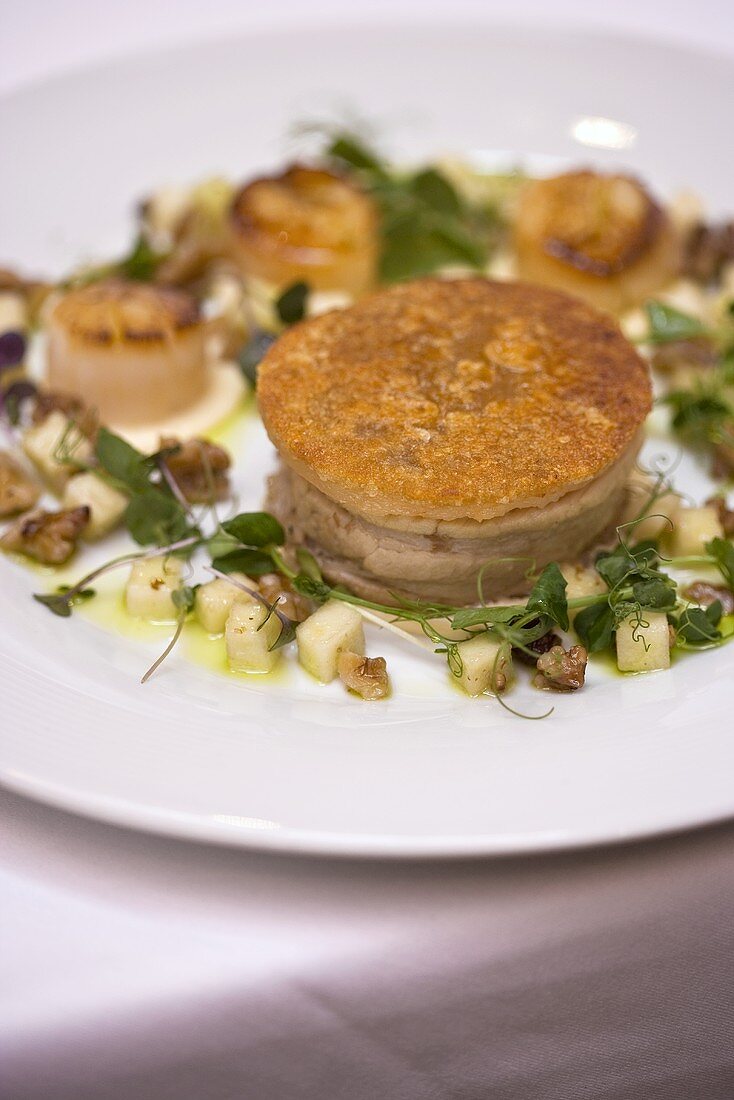 Scallops with belly pork