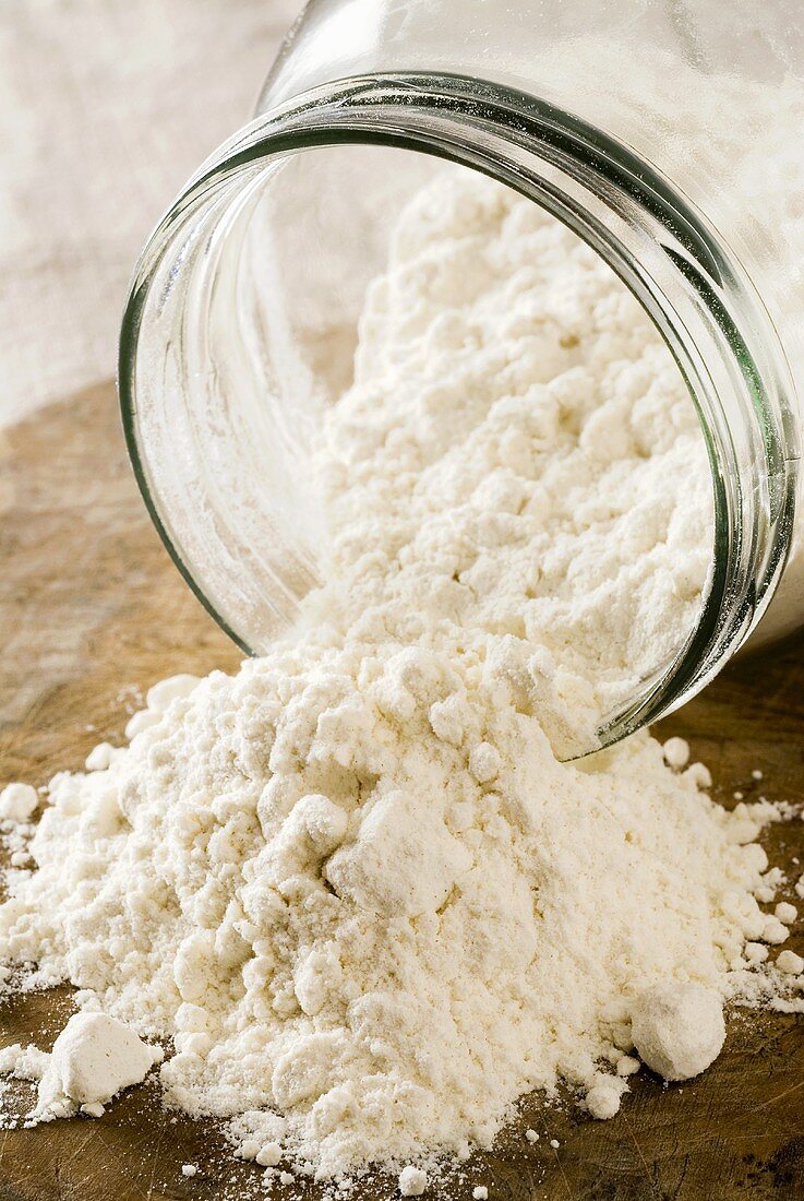 A spilt jar of flour