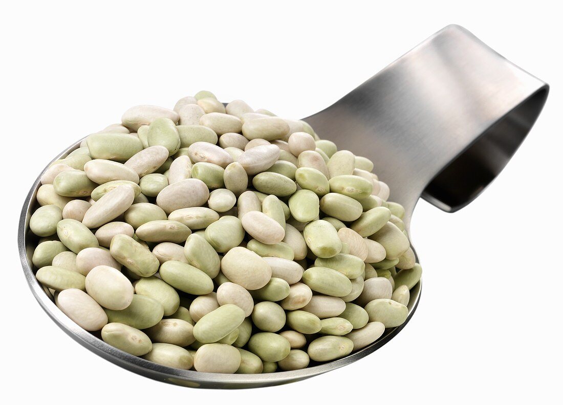 Flageolet beans on a spoon