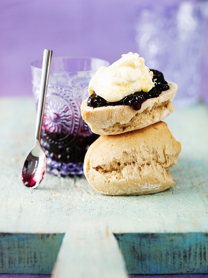 Scones with clotted cream and blackcurrant jam (England)