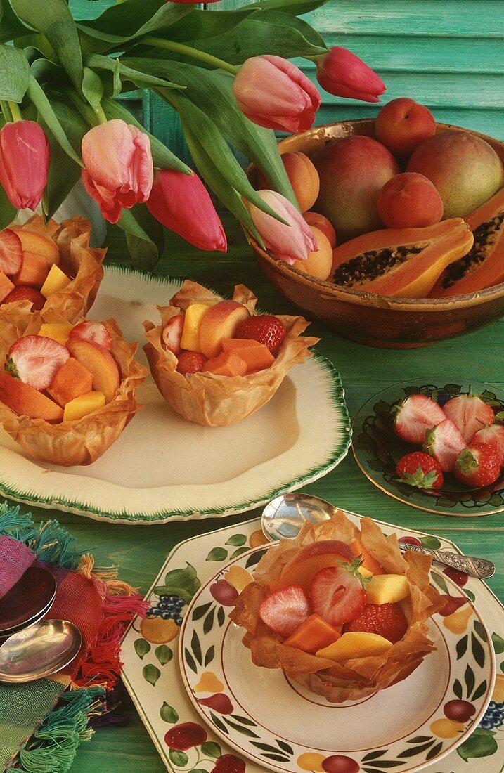 Puff pastry cases filled with fruit
