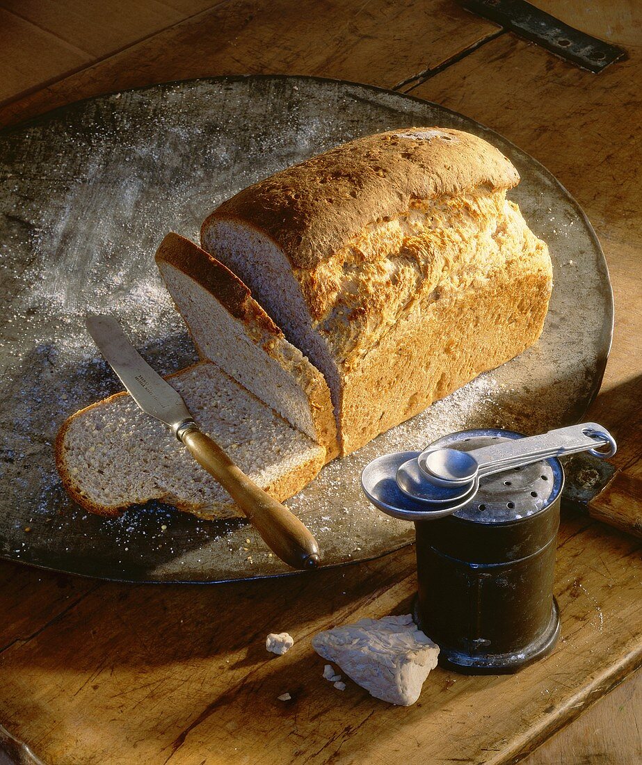 Hirsebrot, angeschnitten