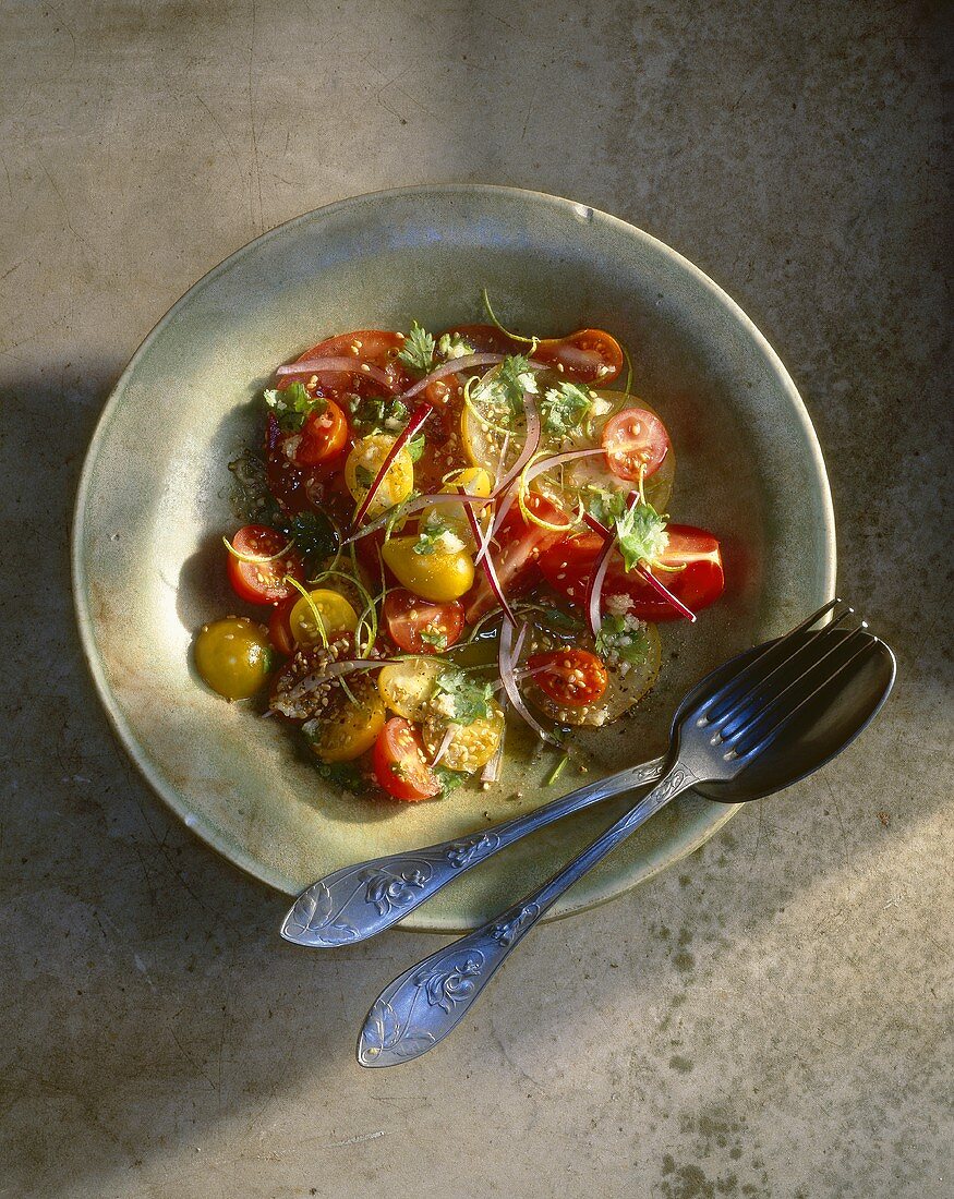 Tomato salad with coriander
