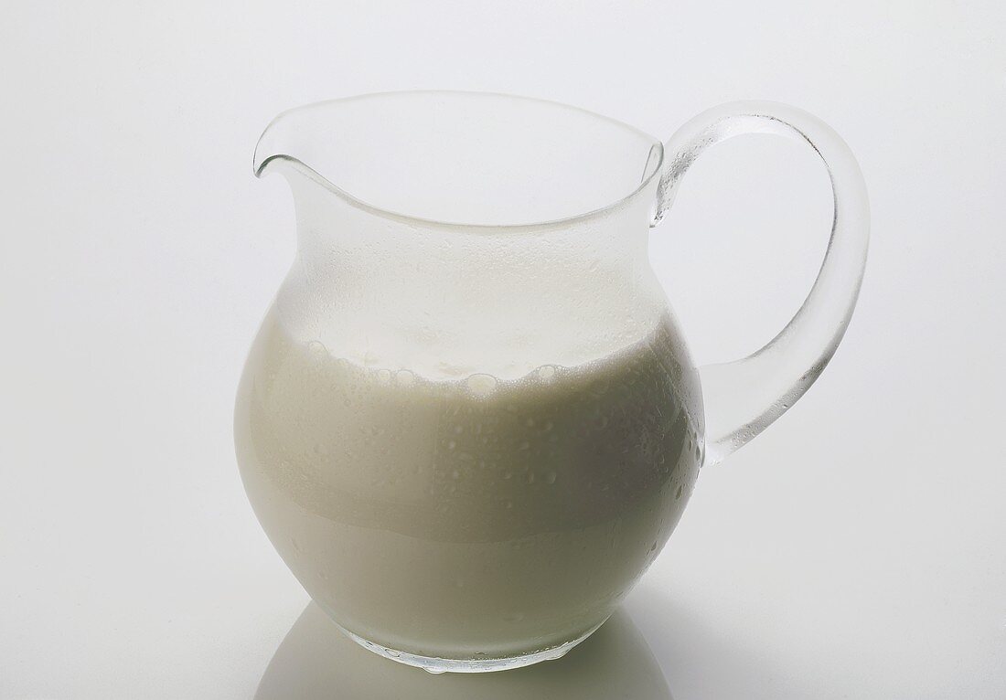 Eine Kanne Milch