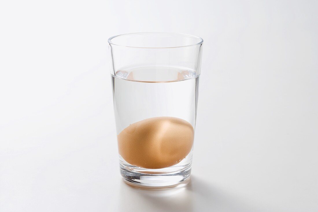 Eierfrischetest: Schwimmtest