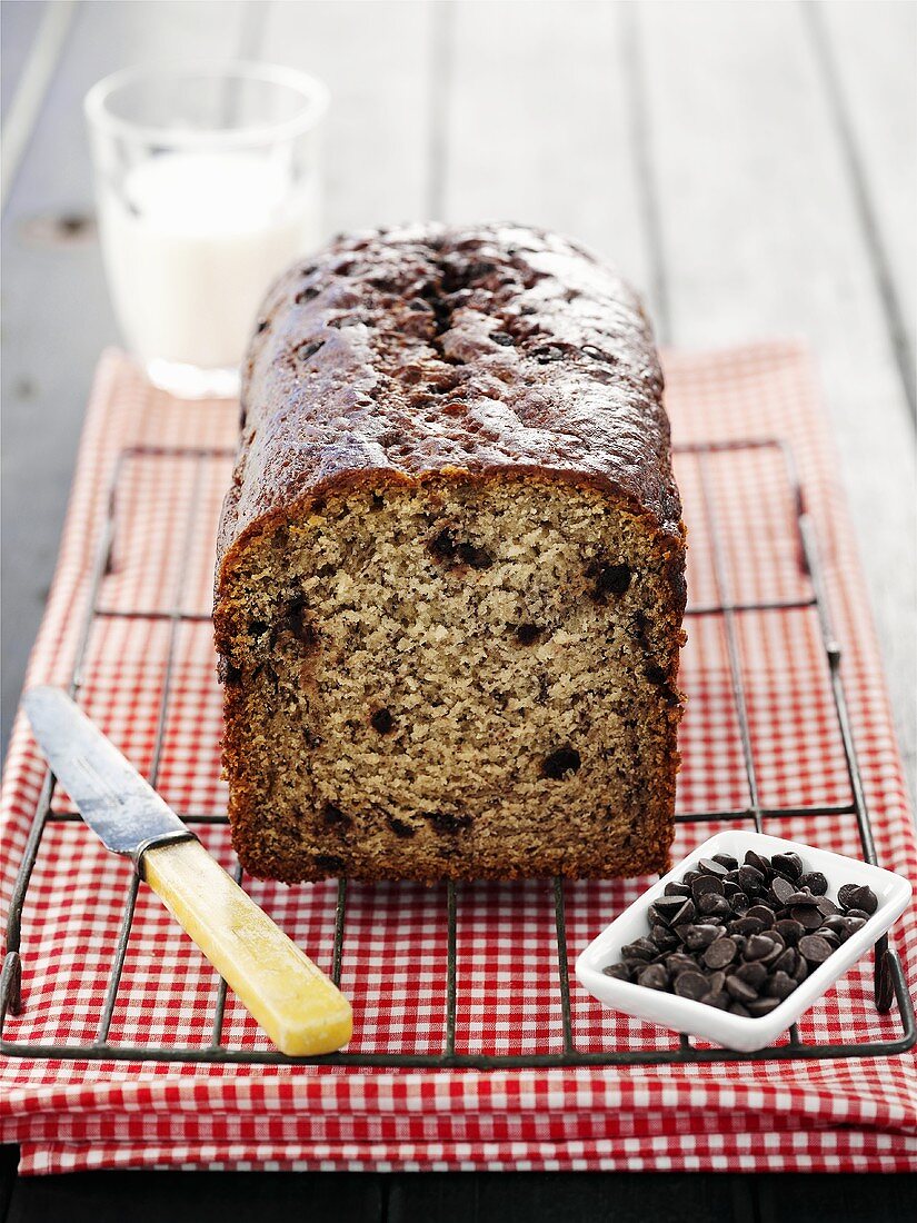 Banana chocolate chip loaf cake