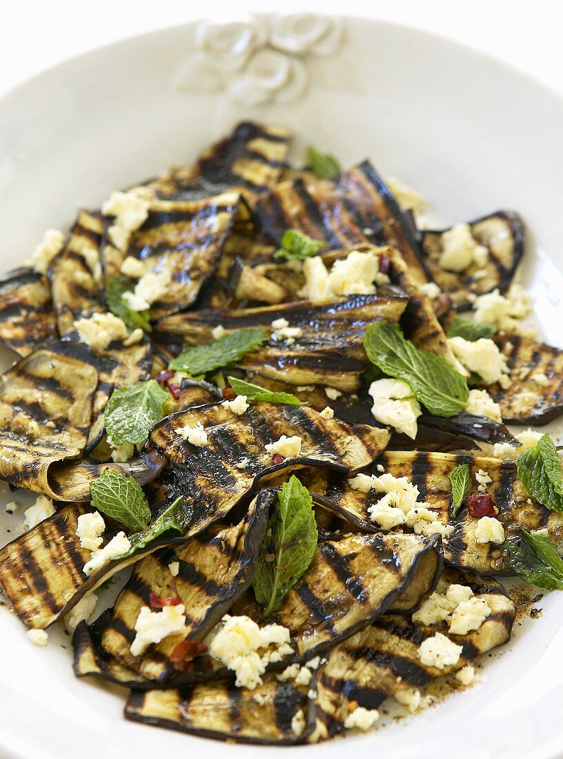 Grilled aubergines with mint and sheep's cheese