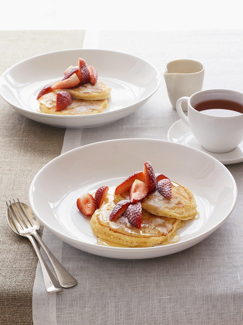 Pancakes mit Erdbeeren