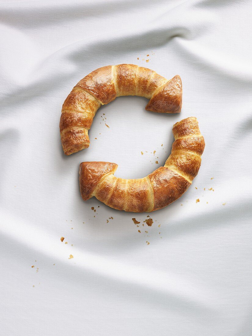 Croissants with arrow heads