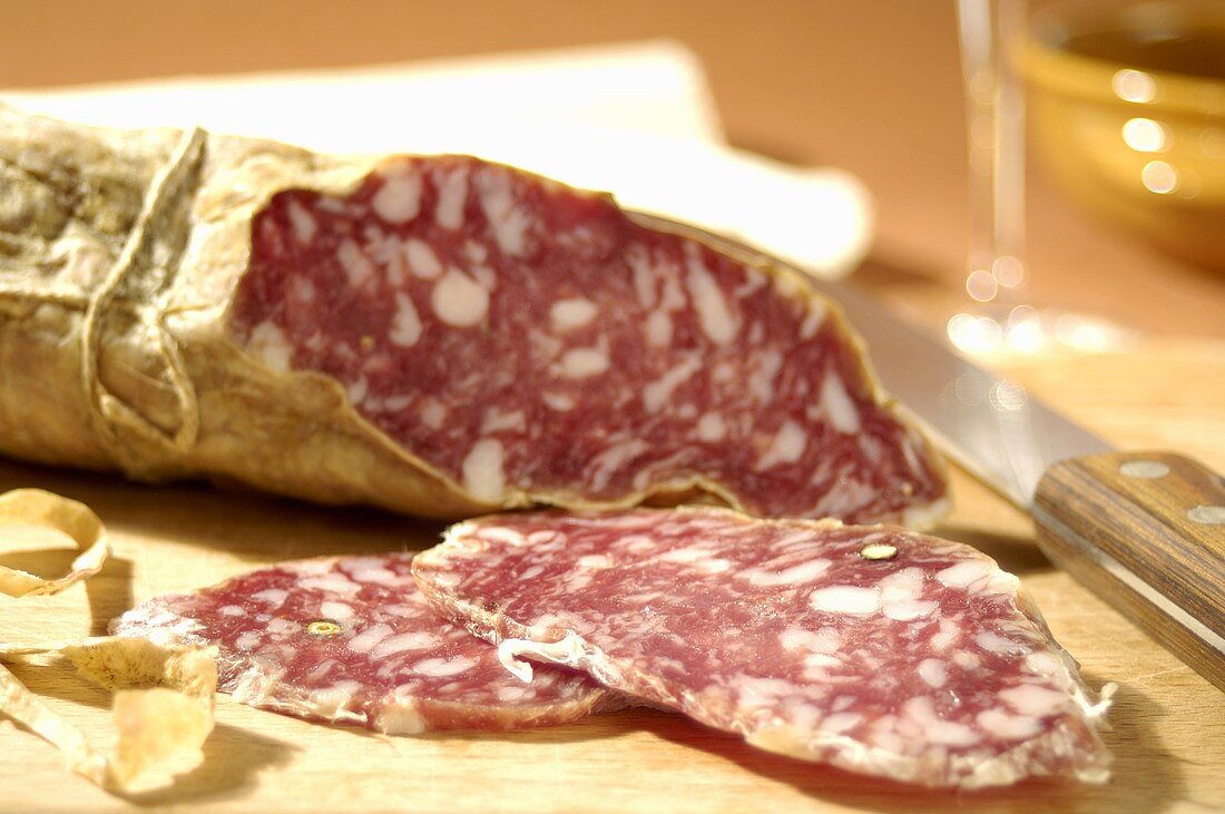 Salame di 'tipo Felino' (Italy)