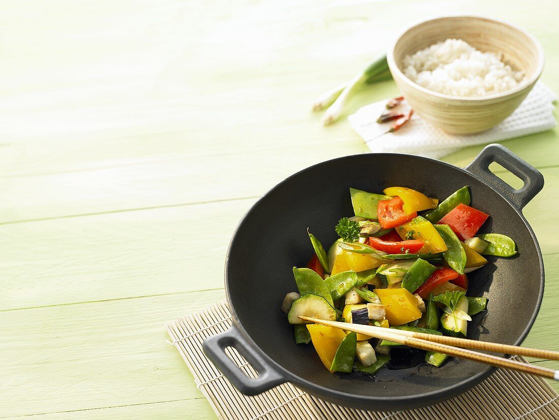 Stir-fried vegetables with rice