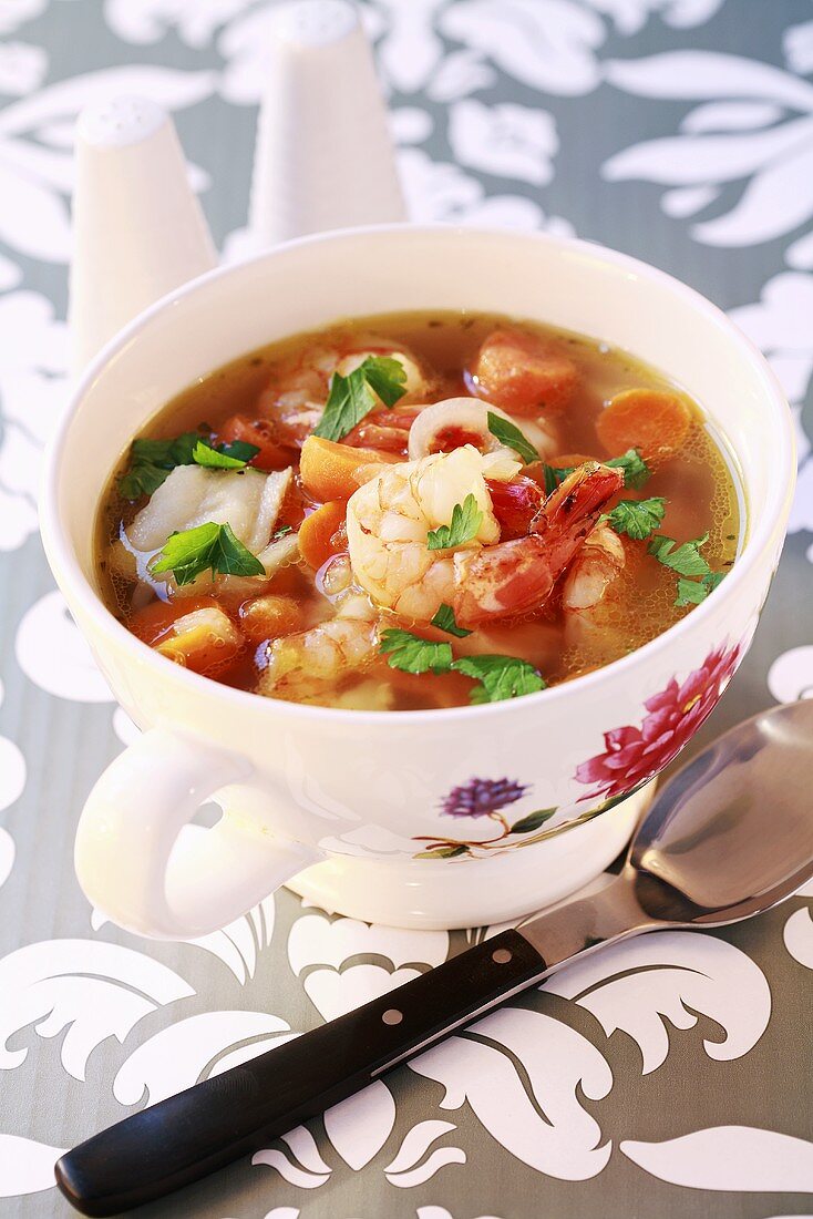Prawn soup with carrots