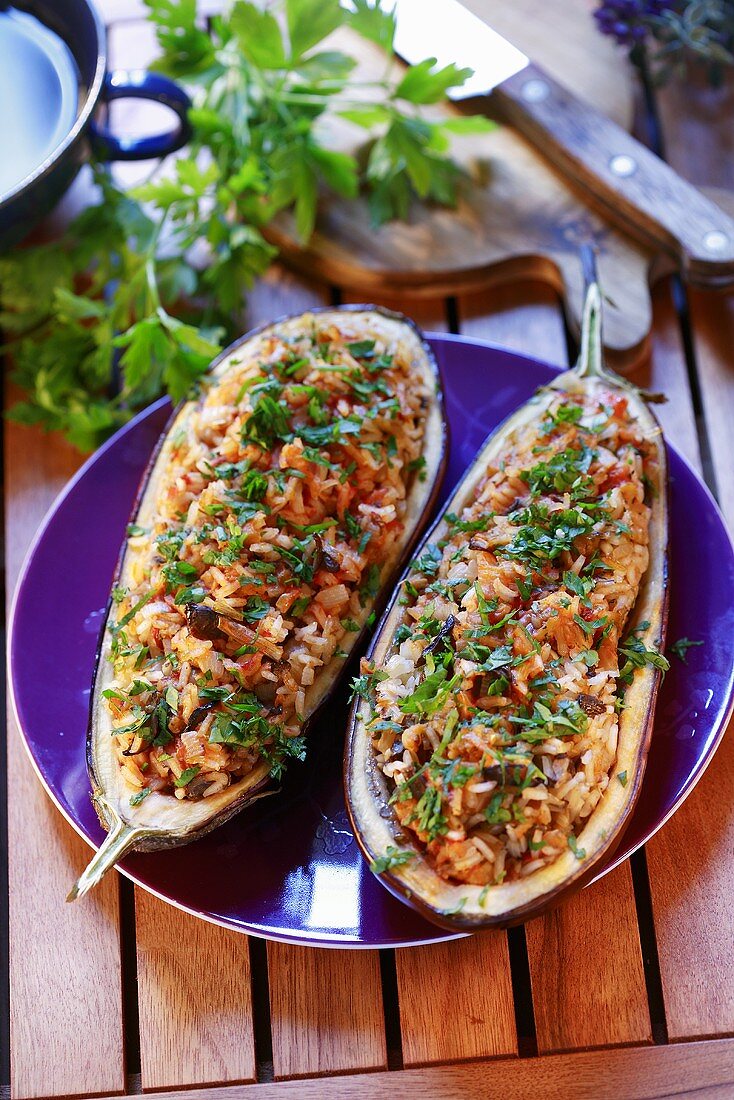 Stuffed aubergines