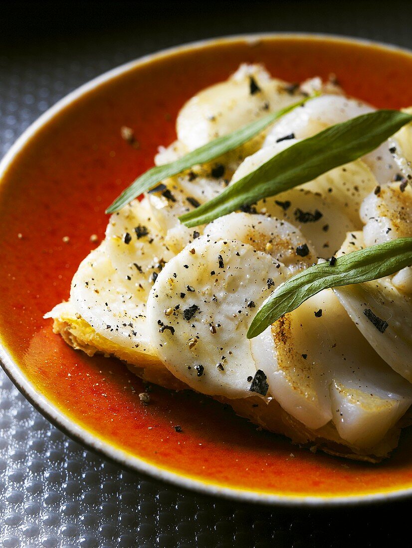 Scallops with celery and sage