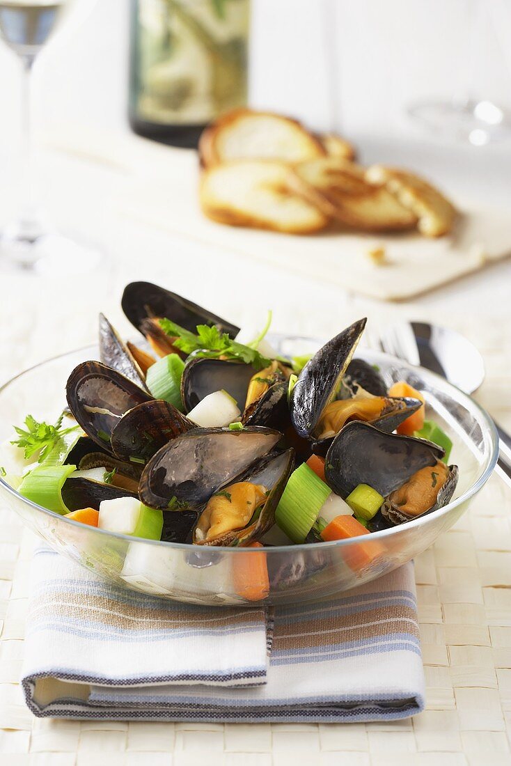 Bouchot mussels with vegetables