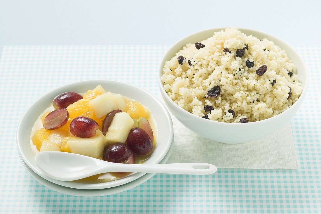 Couscous with sweet fruit compote