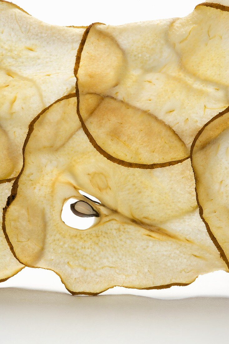 Dried pear slices (close-up)