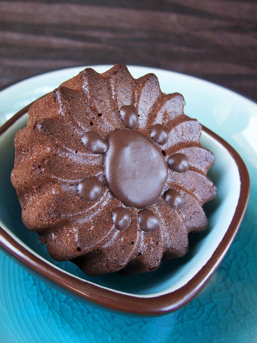 Blumenförmiger Schokoladenkuchen