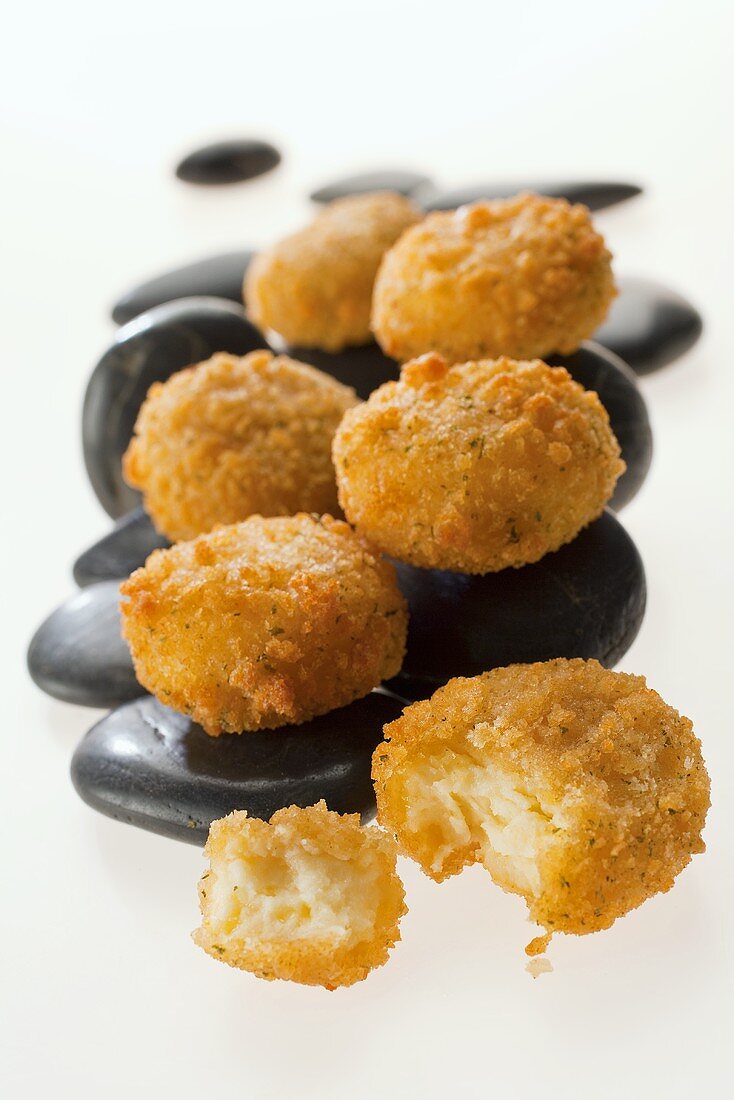 Deep-fried cheese and garlic balls