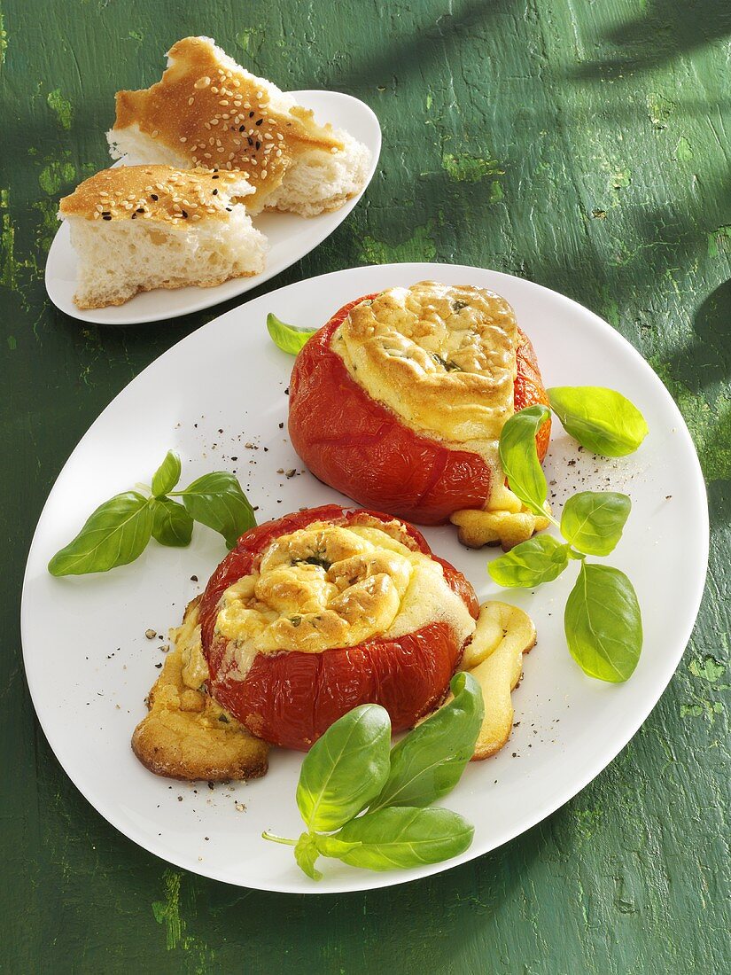 Tomatoes stuffed with mascarpone soufflé