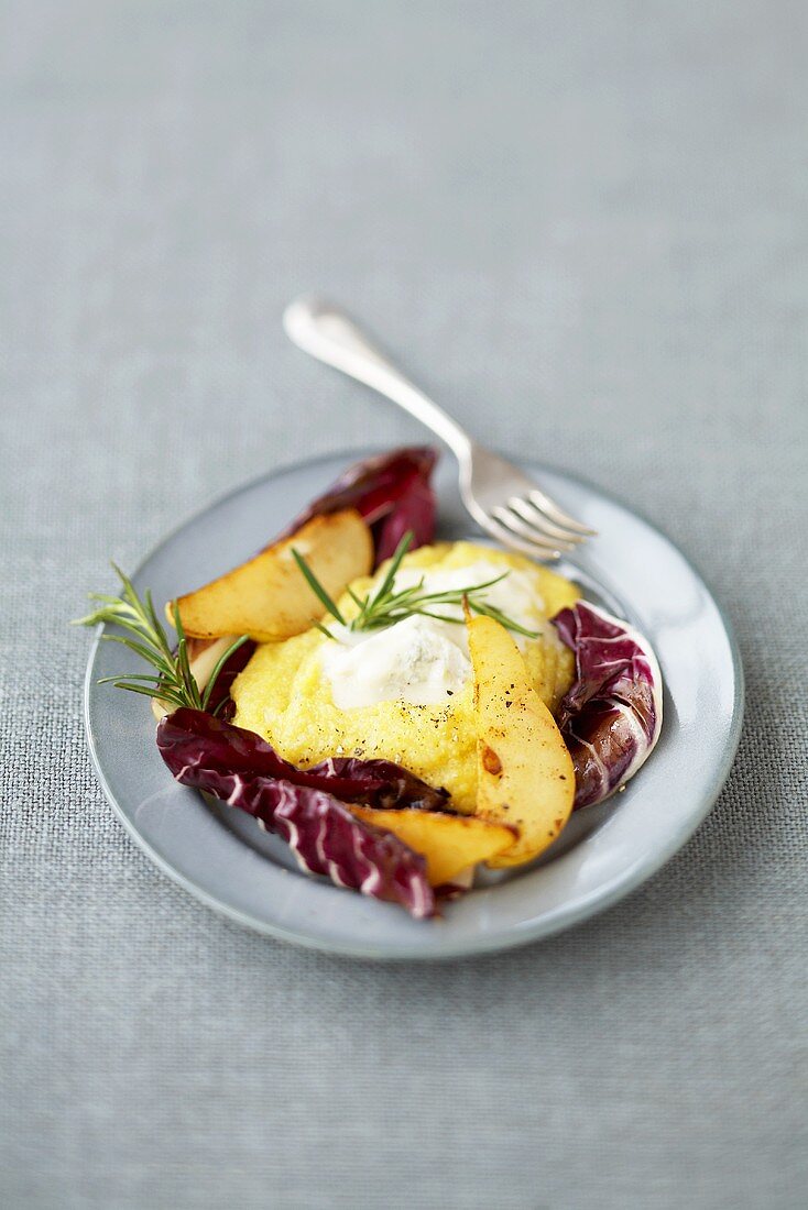 Polenta with fried pears and radicchio